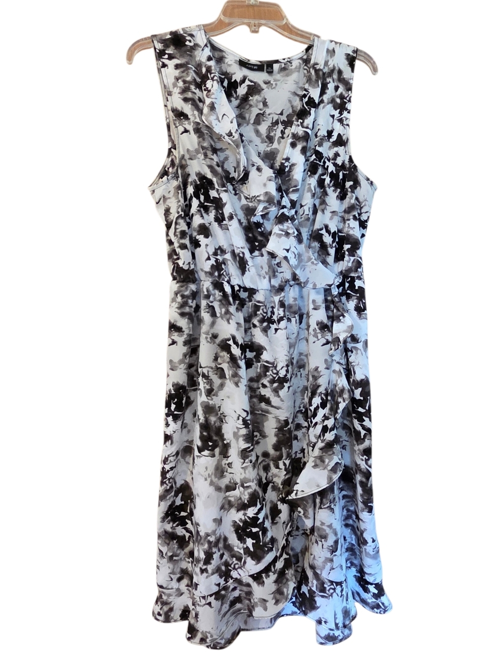 Apt 9 Dark Gray Blk White Midi Dress Sleeveless Patterned Faux Wrap Size XL
